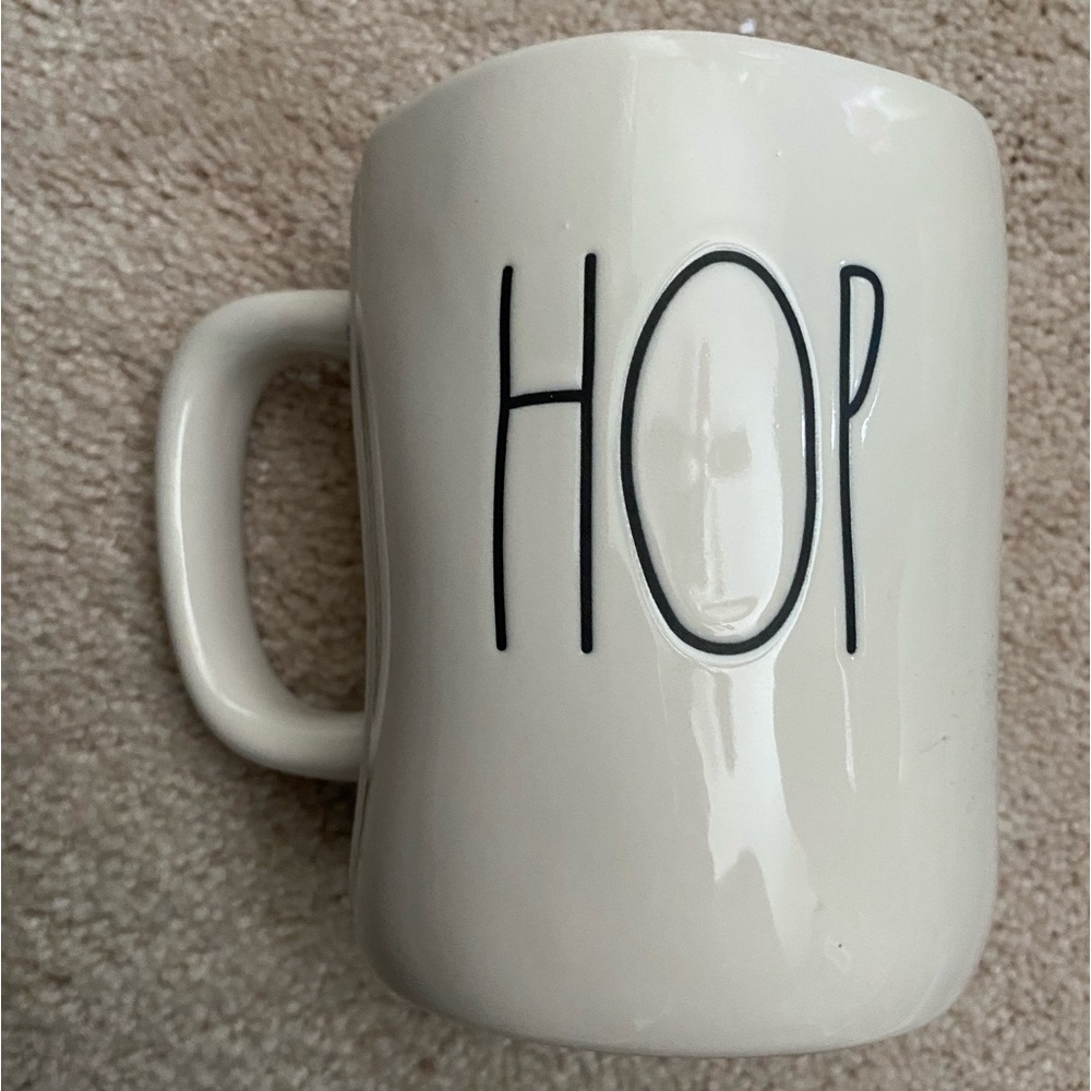 NWOT RAE DUNN, TWO SIDED MUG “HIP HOP“ Blue interior